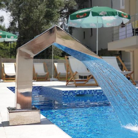 Grejm Lux Family Apartments Petrovac Εξωτερικό φωτογραφία