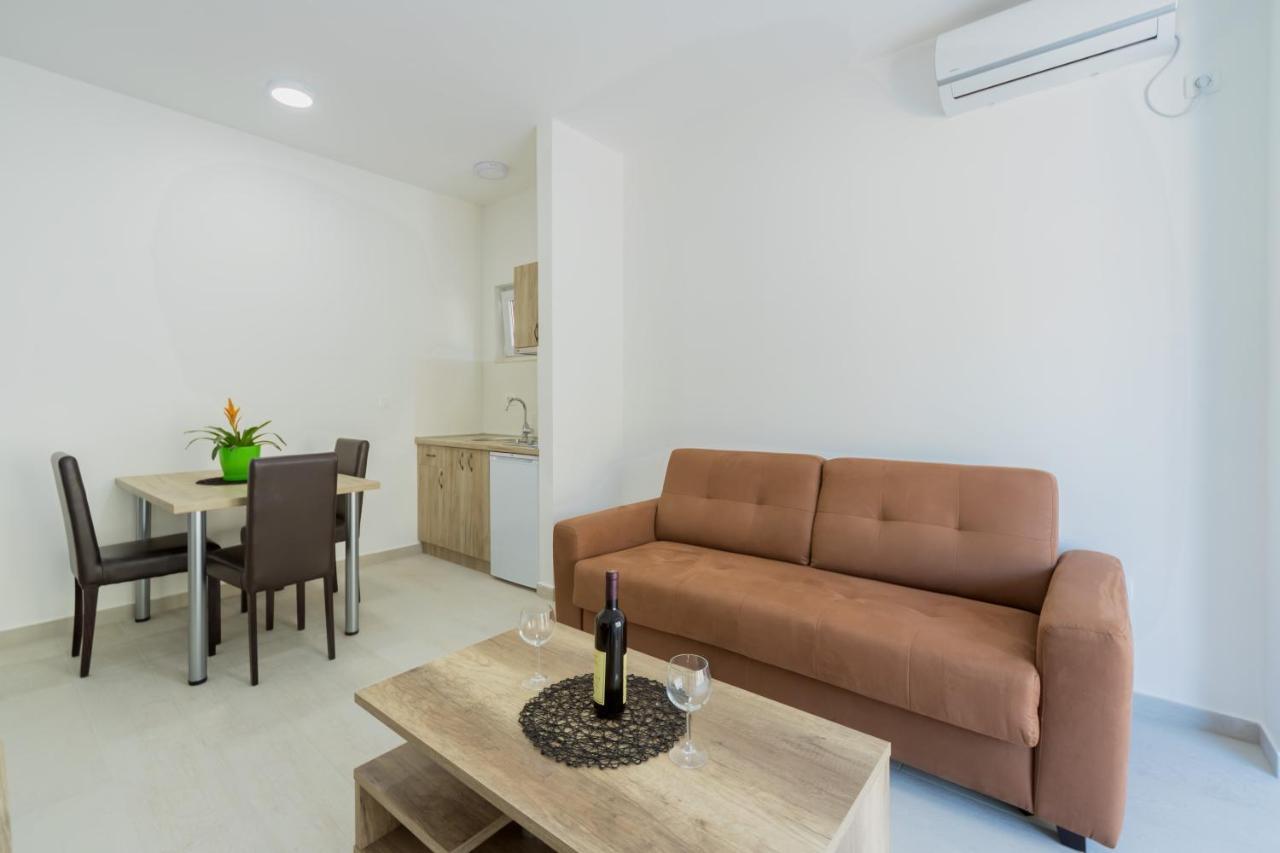 Grejm Lux Family Apartments Petrovac Εξωτερικό φωτογραφία