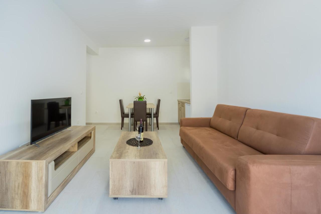 Grejm Lux Family Apartments Petrovac Εξωτερικό φωτογραφία